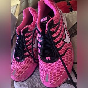 Nike Torch 4 Pink Tennis Shoes